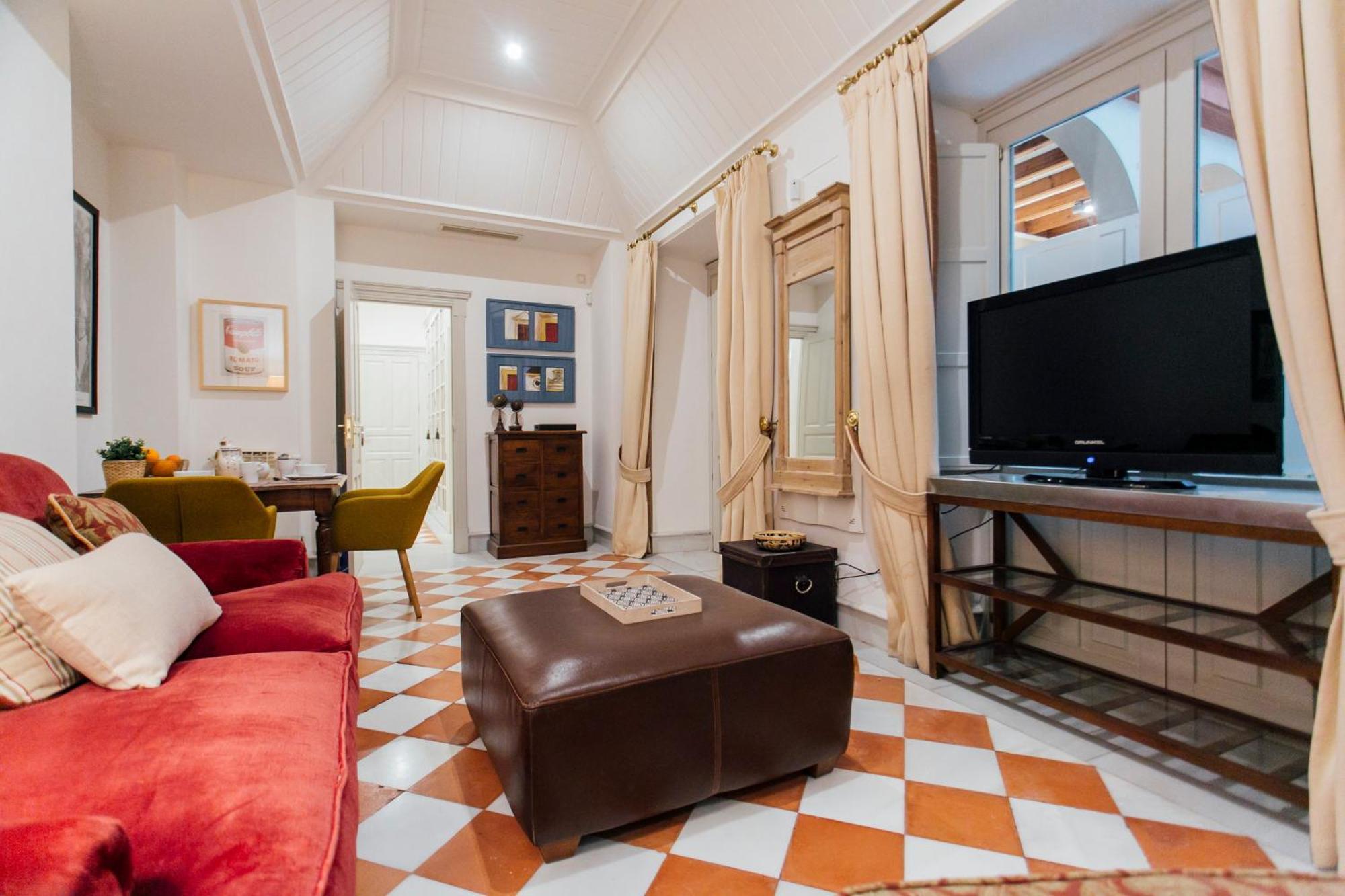 Casa Patio Del Siglo XIX Aparthotel Seville Room photo