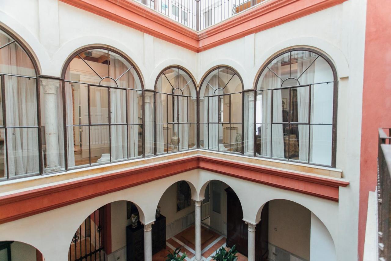 Casa Patio Del Siglo XIX Aparthotel Seville Exterior photo